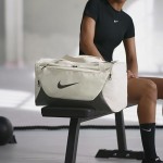 Nike Unisex Adult Gameday Brasilia X Training Duffel Bag (24L, 40L, 60L, or 95L) | Mens and Womens